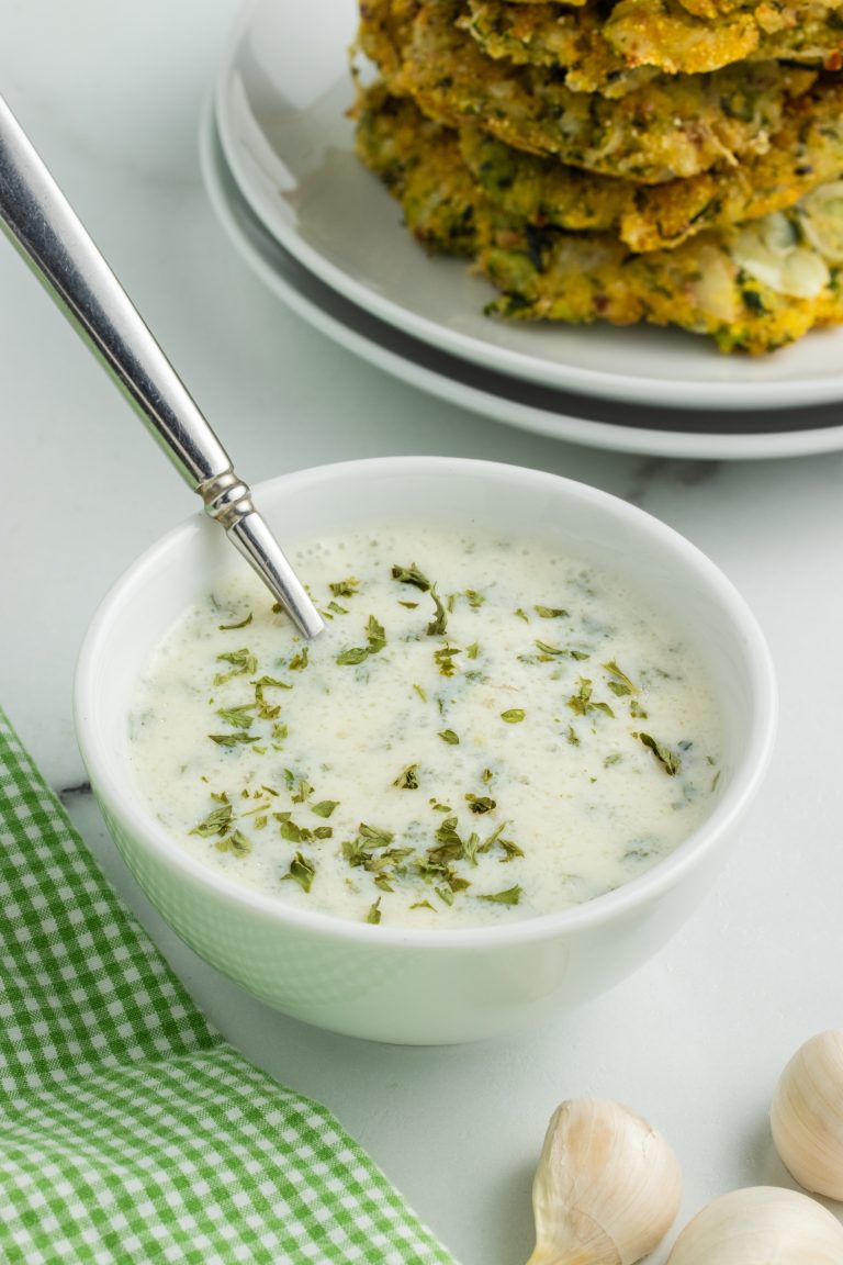 Garlic Yogurt Dipping Sauce